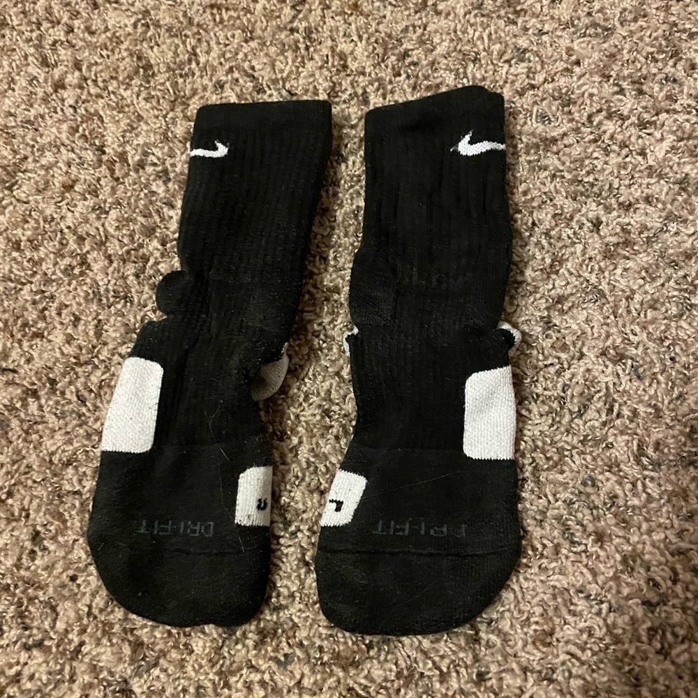 nike elite socks black and white worn once medium